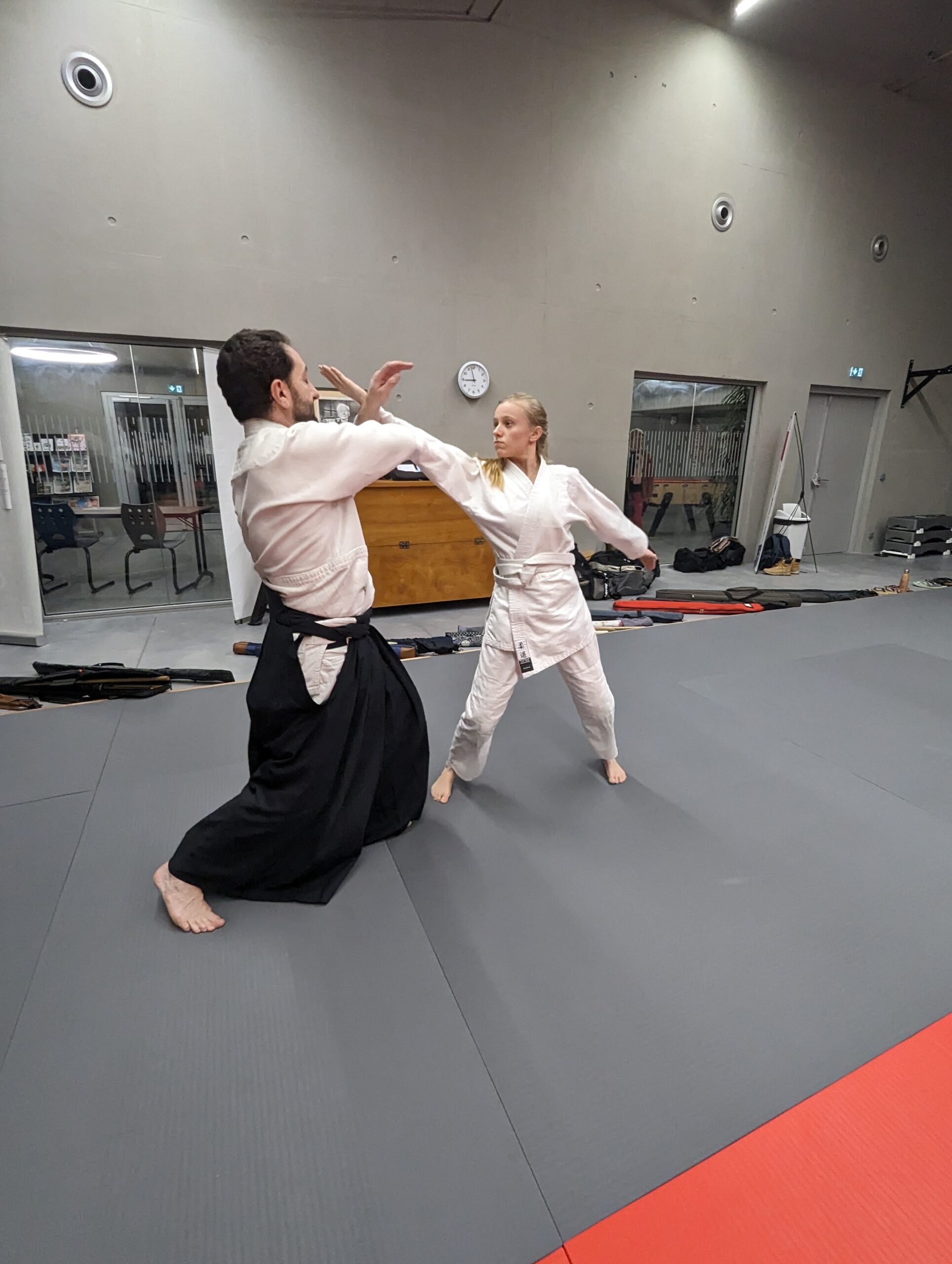 PXL_20231208_195737560.MP