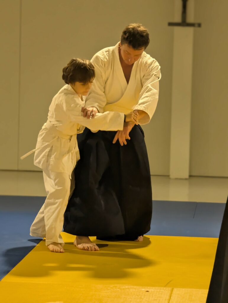 PXL_20241206_185509329~2