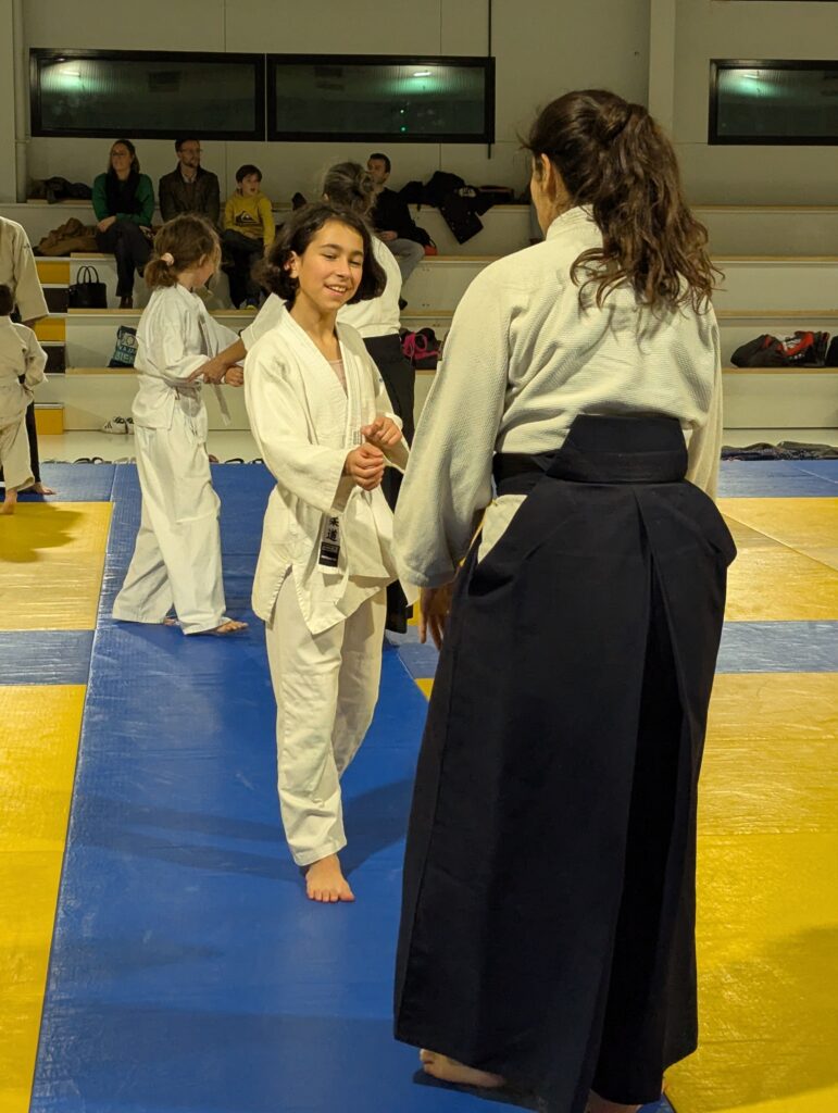 PXL_20241206_185728934