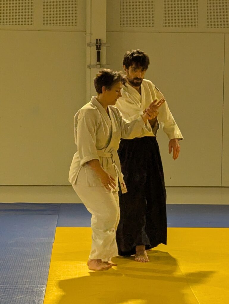 PXL_20241206_190316429