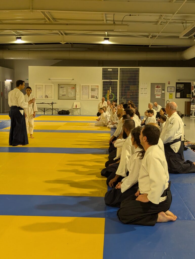 PXL_20241206_190825309