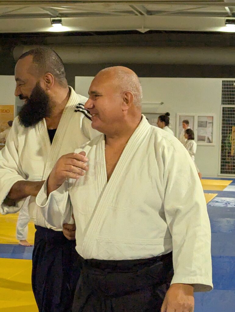 PXL_20241206_192627944