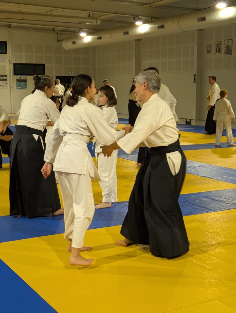 PXL_20241206_192751573