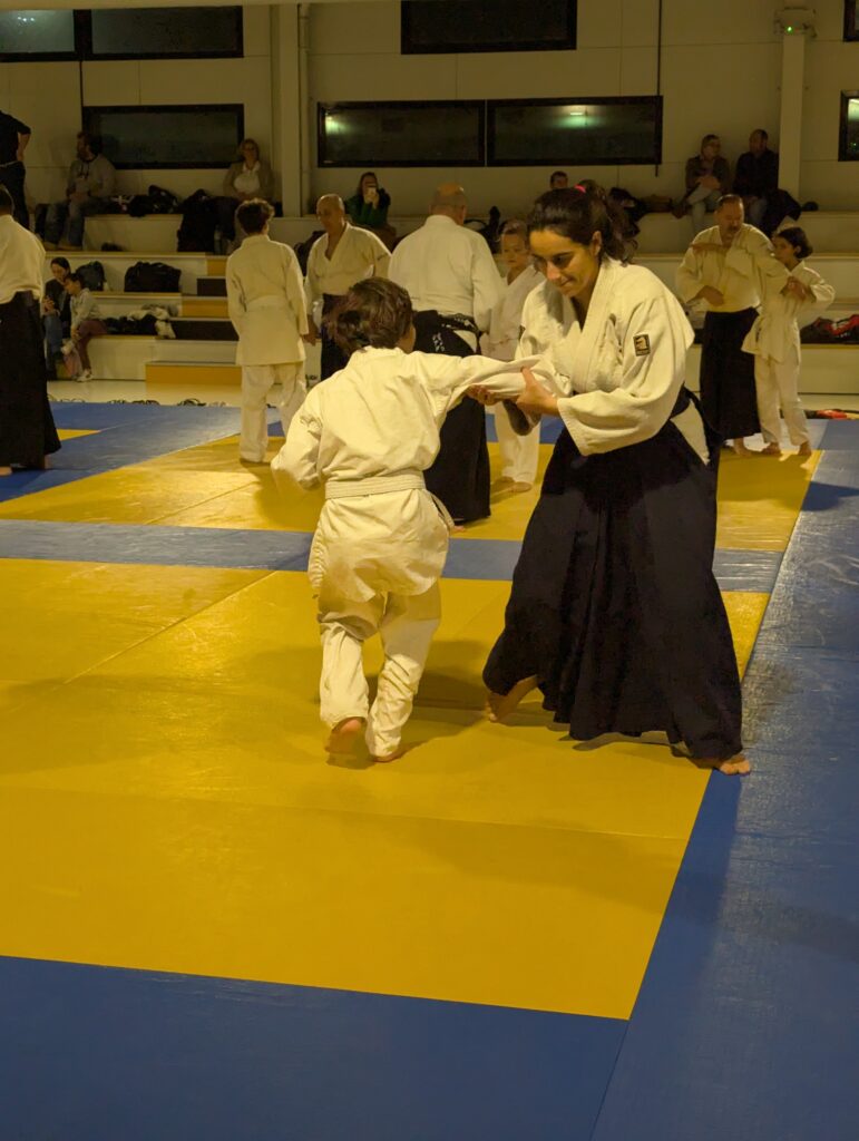 PXL_20241206_193012124