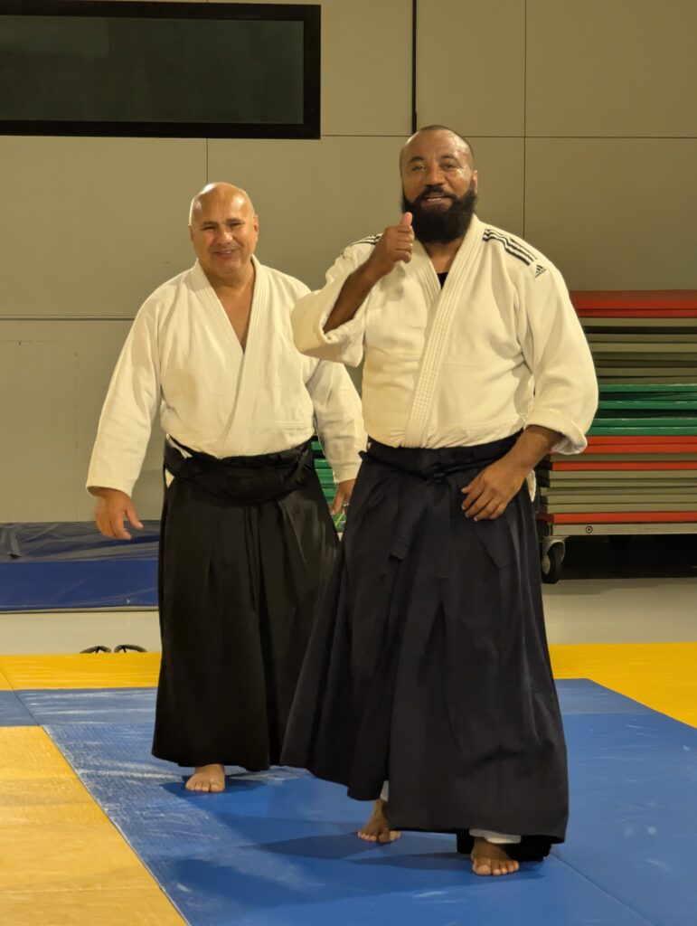 PXL_20241206_193057113